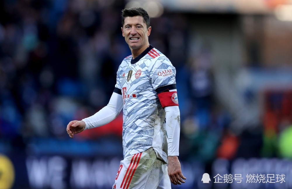 J9-关于莱万多夫斯基在SKT比赛中绝杀，比分优势明显引发热议！的信息